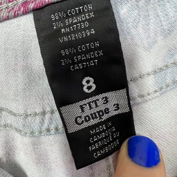 NWOT |•MOSSIMO•| Floral Ombré Stretch Jeans Size 8 - Picture 7 of 10